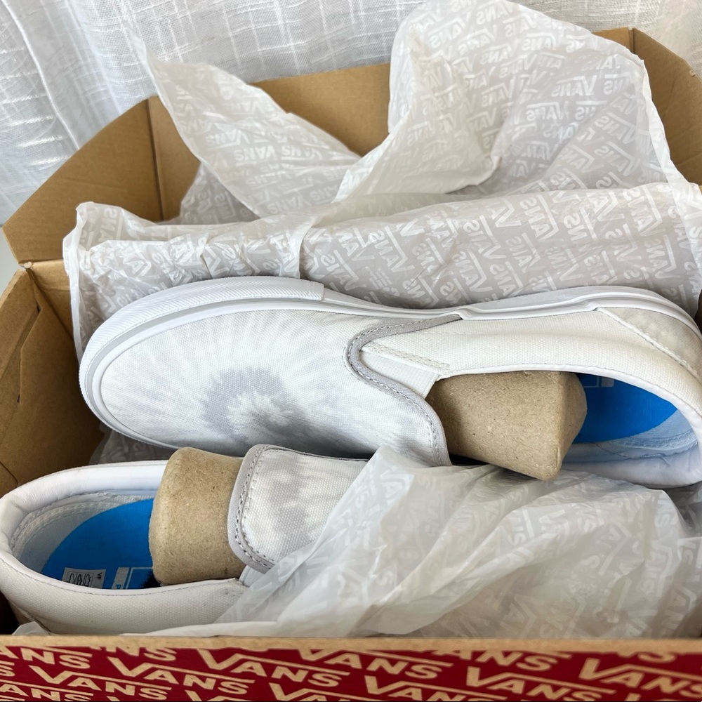 New Vans Santa Cruz